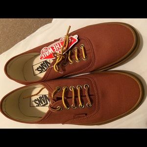 Women’s VANS - NEW WITH TAGS